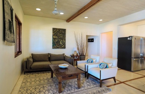 Mal Pais Villa | Georgeous 3 bedroom villa ocean & sunset views only 5 minutes from Santa Teresa
