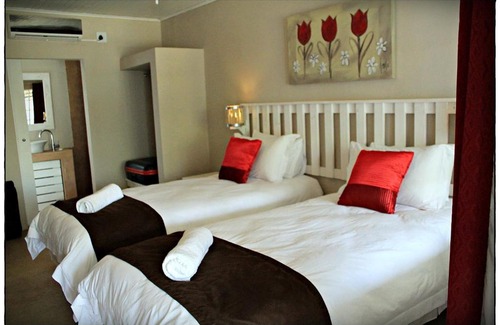 Tzaneen Cabine | Georges Valley Lodge