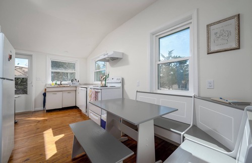 Broadkill Beach Maison | Georgia Avenue - bay block in Broadkill Beach!