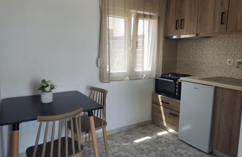 Anaxos Maison | Georgia's beach house