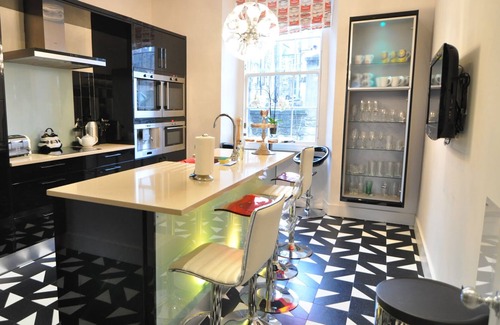 New Town Appartement | Georgian apartment in the heart of Edinburgh’s Newtown. Neighbour to ID 1926958