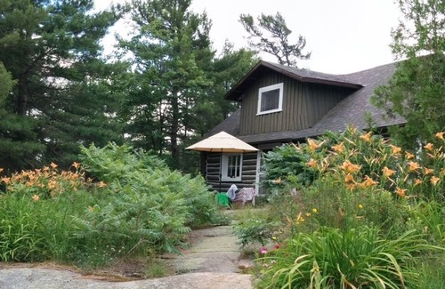 The Archipelago Cottage | Georgian Bay Private island, unique authentic log cabin