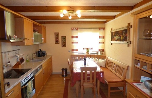 Gleissenberg Appartement | Geräumige 75qm 4-Sterne-Ferienwohnung für 4 Personen