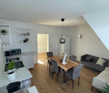 Region Hannover District Appartement | Geräumige Wohnfühloase mit 3 Schlafzimmern