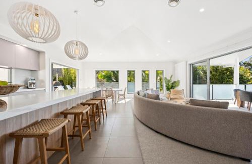 Korora Maison | Gerald's Break Away - Style and luxury with Pool