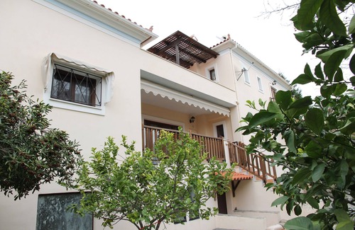 Poros Villa | Gerani House Situé dans un quartier calme près de la plage et du supermarché Askeli