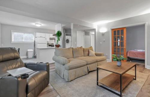 Downtown Columbus Appartement | German Village Hidden Gem - 3 BR, Parking l Value
