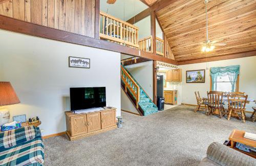 Germfask Maison | Germfask Home with Fire Pit, Grill and Yard Games!