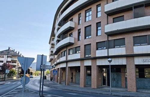 Gernika-Lumo Appartement | Gernika Suites by Aldori - New Opening !