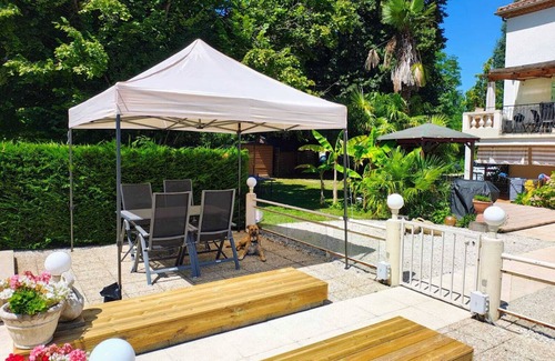 Feugarolles Appartement | Geruime Gîte, Laat u Verrassen in de Lot-et-garonne
