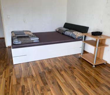 Backnang Appartement | Gesamte Unterkunft WLAN & Parkplatz - Backnang