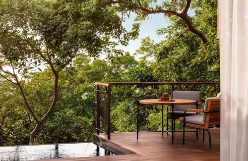 Lo de Marcos Maison | Get Ready for a Blissful Getaway! Outdoor Pools, Beachfront, Free Breakfast!