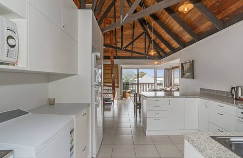 Onemana Cottage | Getaway - Onemana Holiday Chalet