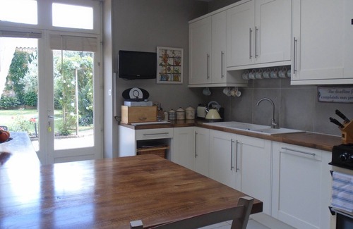 Saint-Valerien Maison | Getaway rural holiday home for rent!