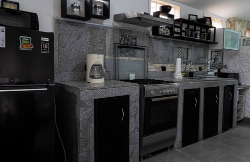 Chorrillos Cabine | Getaway to a cabin by the beach.