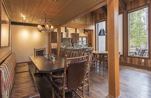 Black Butte Ranch Maison | GH # 115 Récemment rénové avec un décor incroyable et mis à jour sur le 18e fairway.