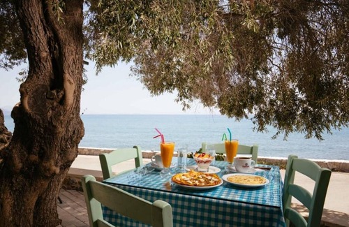 Polirizos Appartement | Giannis Seafront Studios II & Breakfast