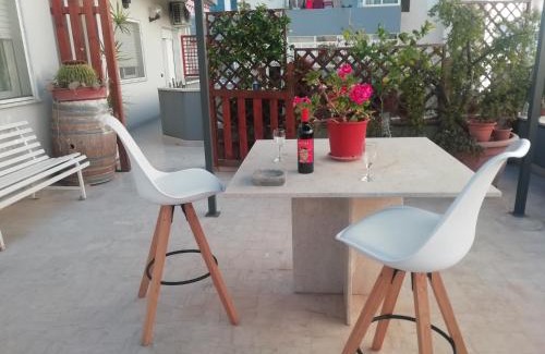 Casa Santa Appartement | GIARDINO FIORITO 2 WI-FI BICI Free
