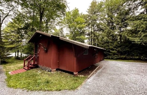 Eagle Bay Maison | Gibbs Cottage on Big Moose Lake