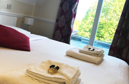 Pettits Hôtel | Gidea Park Hotel