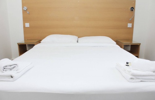 Pettits Hôtel | Gidea Park Hotel