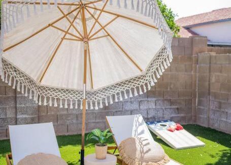 Spring Meadows Maison | Gilbert Getaway - pool+games+pool table