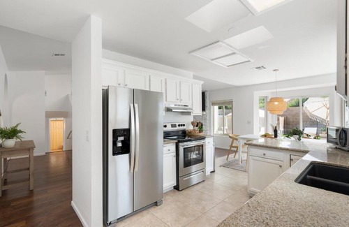 Spring Meadows Maison | Gilbert Getaway - pool+games+pool table