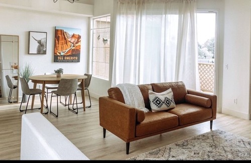 Val Vista Lakes Villa | Gilbert Oasis in Val Vista Lakes, great location, freshly remodeled 2bdrm 2 bath