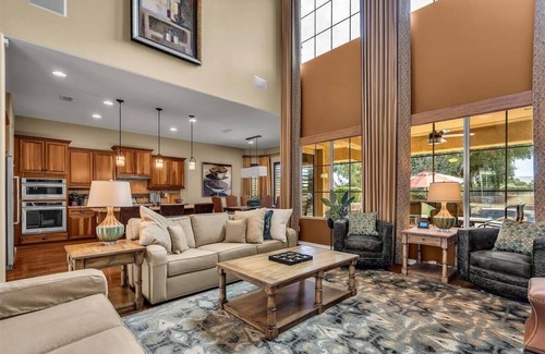 Gilbert Maison | Gilbert Oasis