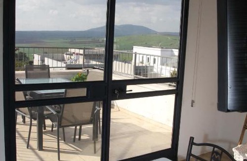 Beit HaShita Cabine | Gilboa Noshek Latavor