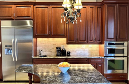 Gold Coast Maison | Gilded Age Gold Coast Mansion with Parking, Deck, Fireplaces