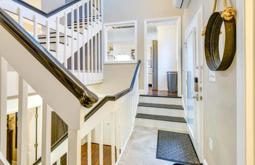 Gilford Maison | Gilford Townhome with Lakefront Beach and Pool Access!