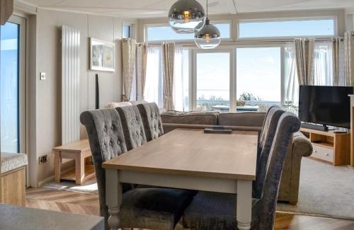 Southerness Maison | Gill Bay - Uk45513