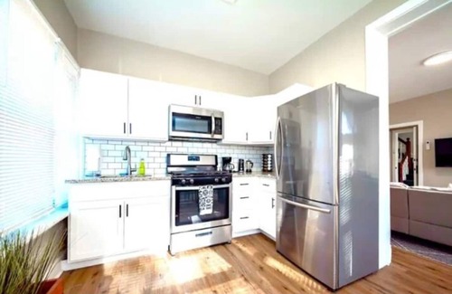 Wilmington Appartement | Gilpin Grand - Renovated space in Trolley Square by RedAwning