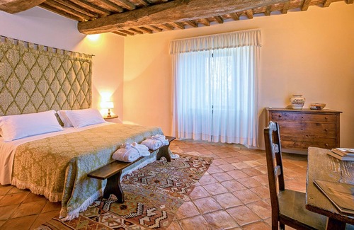 Umbertide Appartement | Ginestre - Location de vacances de luxe à Umbertide