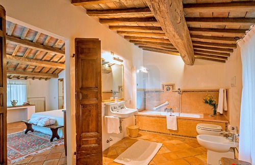 Umbertide Appartement | Ginestre - Location de vacances de luxe à Umbertide