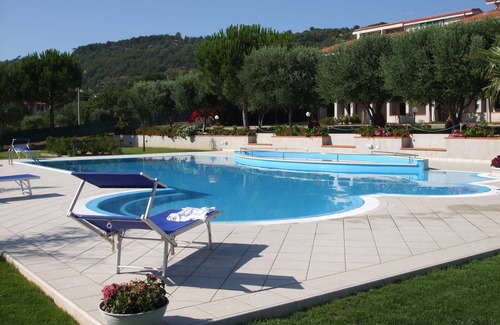 Santa Maria Appartement | Giorgia's house in Capo Vaticano, apartment with wifi, air cond., pool