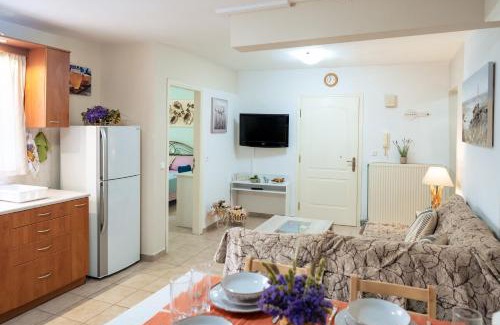 Galatas Appartement | Giotas House
