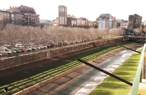el Carme Maison | Girona Centre 7pax Aparcamiento Coche,moto,bicicleta