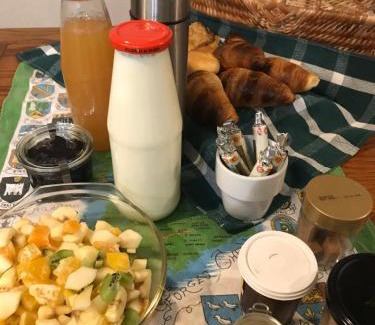 La Chapelle Bertrand Maison | Gite à la ferme Les places