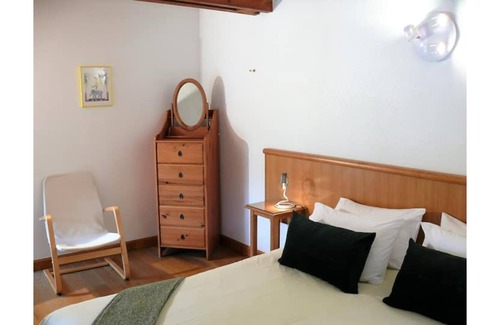 Montreuil-Bellay Maison | Gite 2 bedrooms 2 bathrooms, duplex Montreuil Bellay