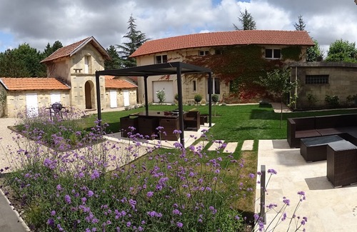 Civrac-de-Blaye Maison | Villa 3 ch, 7 pers, piscine, sauna, ,4 étoiles