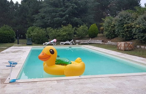 Civrac-de-Blaye Maison | Villa 3 ch, 7 pers, piscine, sauna, ,4 étoiles