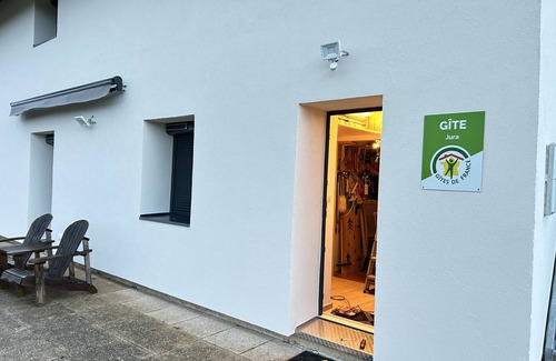Morbier Appartement | Gite 6 pers Jura pleine Nature