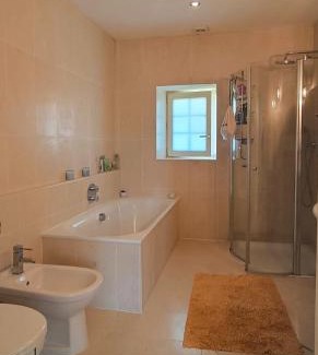 Montbron Maison | Gite 7 personnes à Montbron, Charente