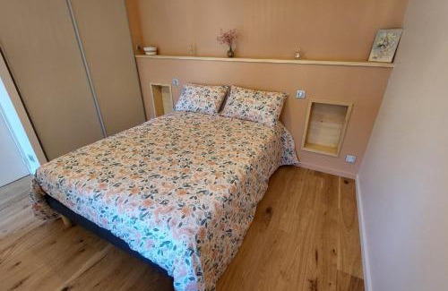 Ussel Maison | Gite 8 personnes Ussel Grande Maison rénovée