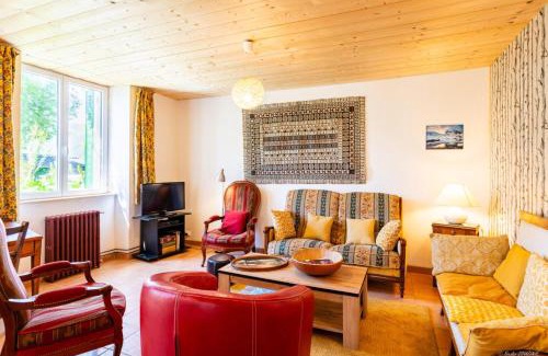 Boussenac Maison | Gite 8 Places En Ariège