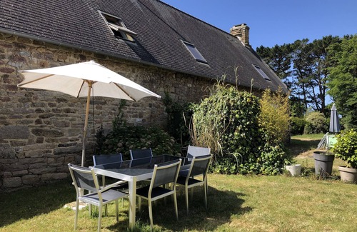 Nevez Maison | Gite Alcove dans une longère plage et sentier cotier a pieds