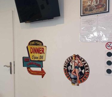 Fougere Maison | GITE AMERICAN DINER sur la site THE FARM OUEST capacité 7 personnes