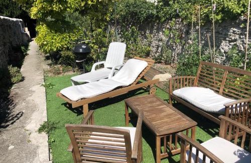 La Roche-Guyon Appartement | Gite Ancien Relais de Saint-Jacques